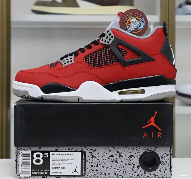 Air Jordan Bravo Jordan4 RetroToro 0507